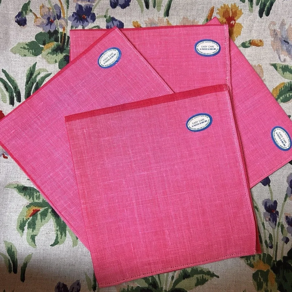 NEW Vintage Red Pink Irish Linen Blend Napkins 4ct Ireland 16x16 Summer Picnic